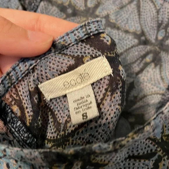 Blue Pattern Top - Picture 3 of 3